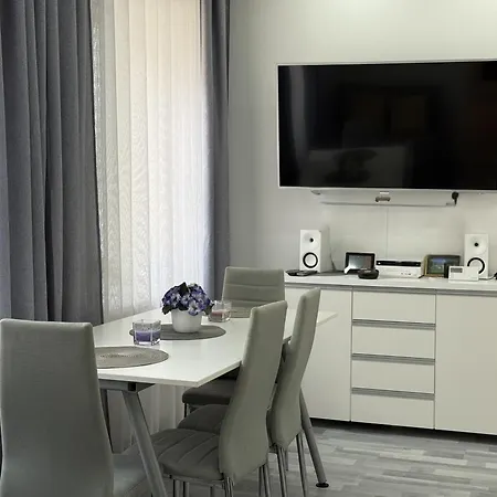 Szczawienko By Libertarent *