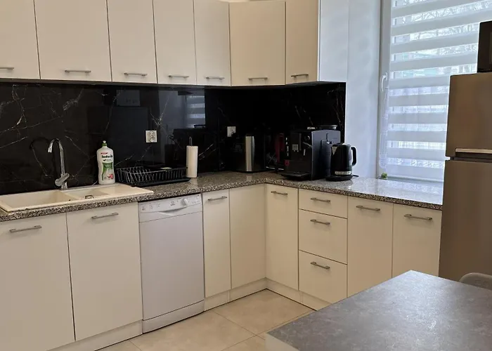 Szczawienko By Libertarent דירה